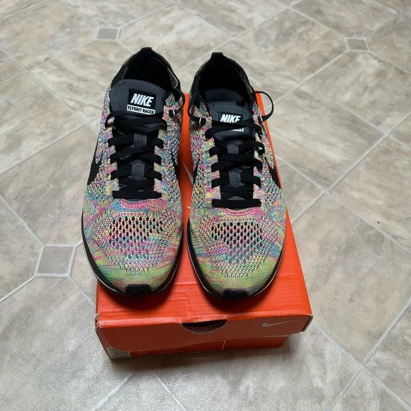 USED Authentic Men’s Nike Flyknit Racer Shoes in Pink Gray Multicolor Tie Dye - Picture 3 of 6